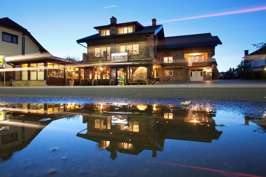 Hotel Samarin Crnomelj ภายนอก รูปภาพ