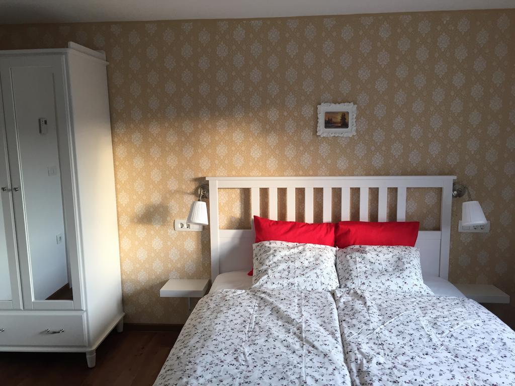 Hotel Samarin Crnomelj ภายนอก รูปภาพ